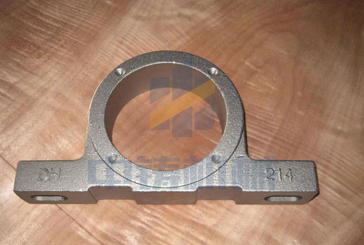 軸承座粘土砂造型機(jī)鑄件效果