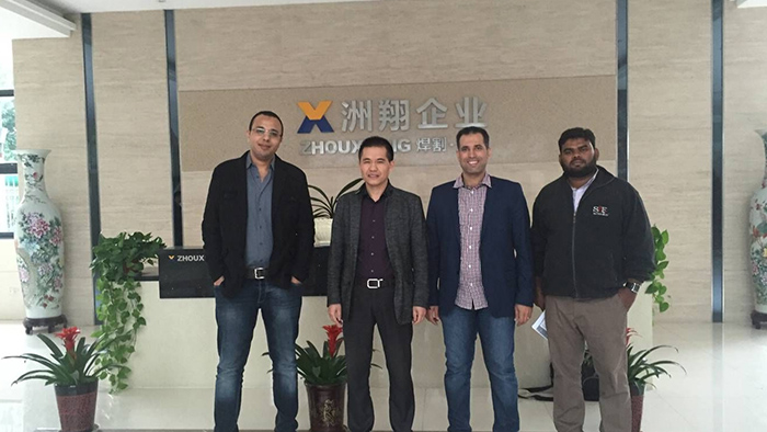 洲翔激光機(jī)器人工作站應(yīng)用案例